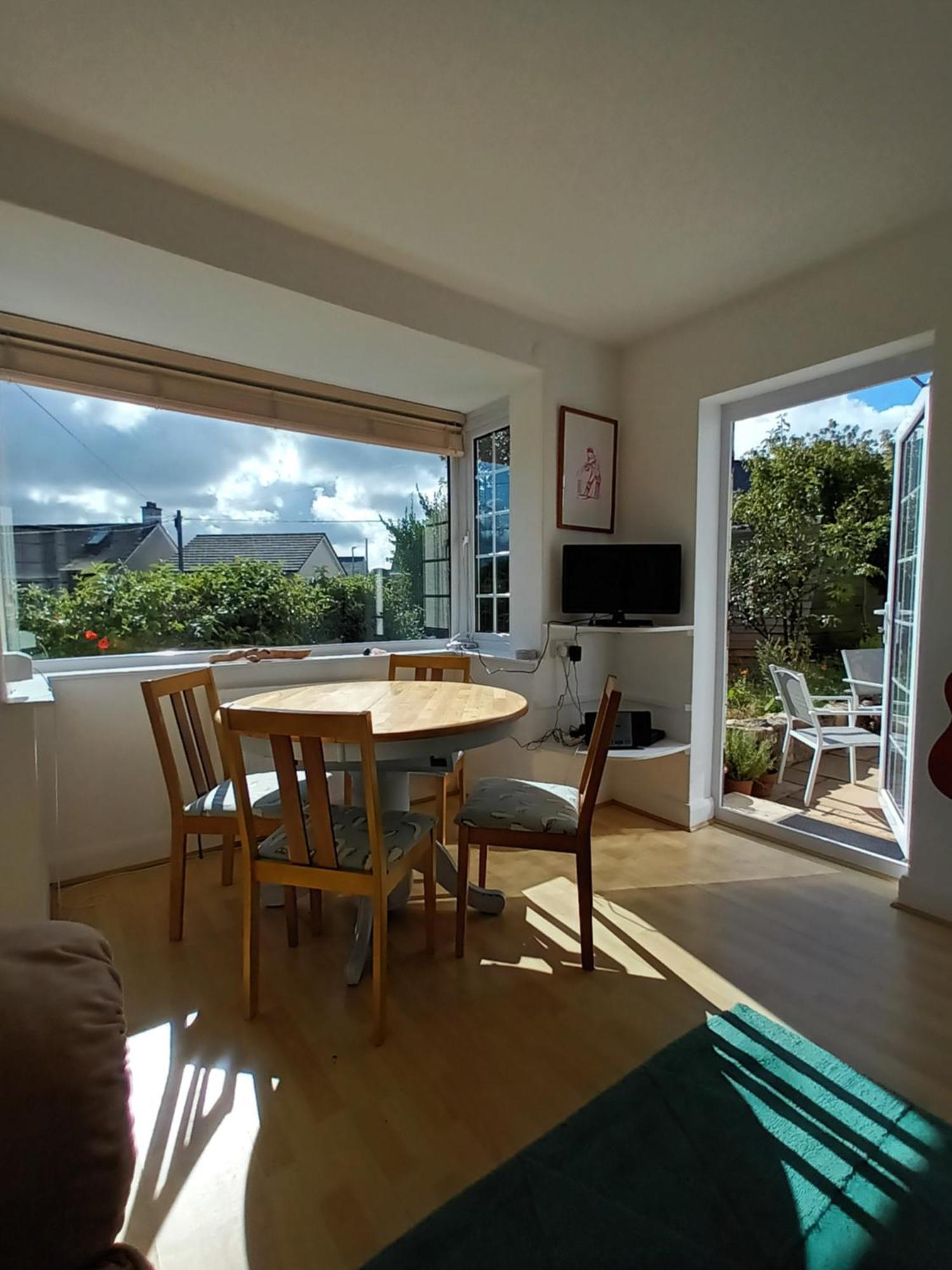 Sunrise! ~ 2 Bedrooms, Garden, Parking, Sea Views St Ives Esterno foto